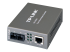 MC100CM - TP-LINK MC100CM - Fibre media converter - Right-angle